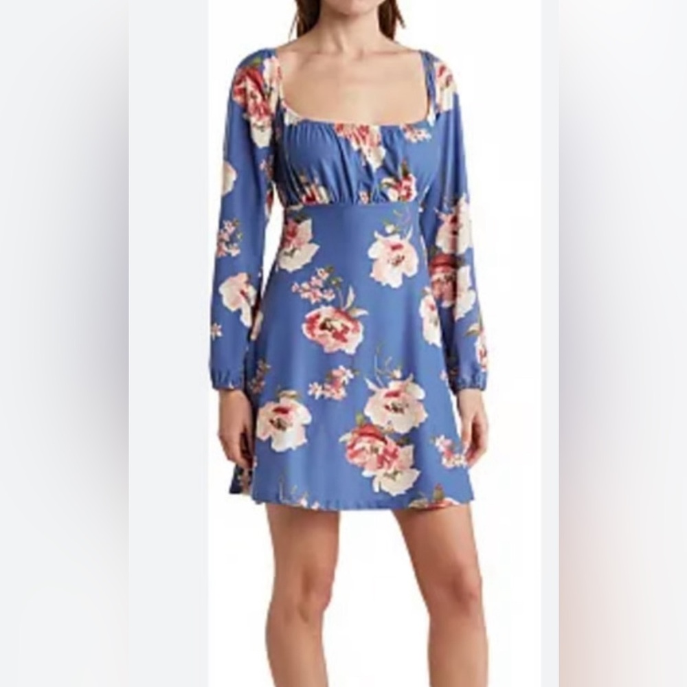 NWT Velvet Torch mini dress has stretch